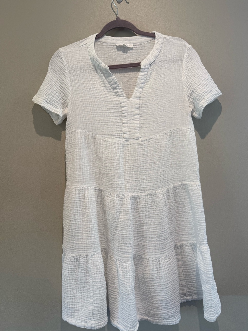 beachlunchlounge White Tiered Gauze Short-Sleeve Mini Dress